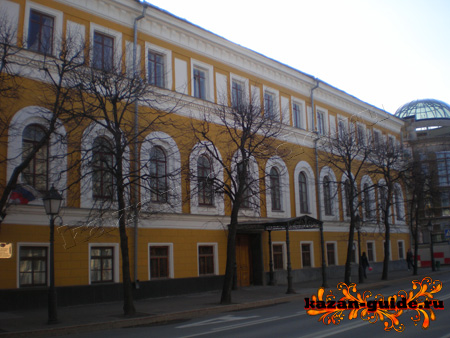 улица кремлевская, кгу, петропавловский собор казань