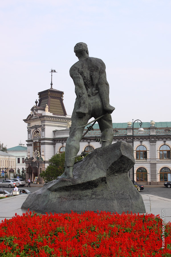 Памятник Мусе Джалилю, Государственный музей республики Татарстан