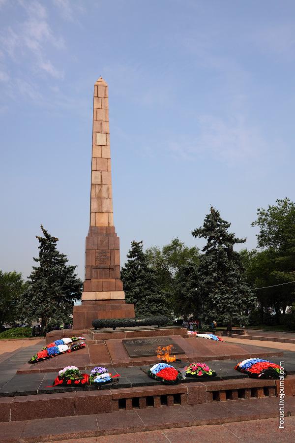Памятник защитникам красного Царицына и Сталинграда