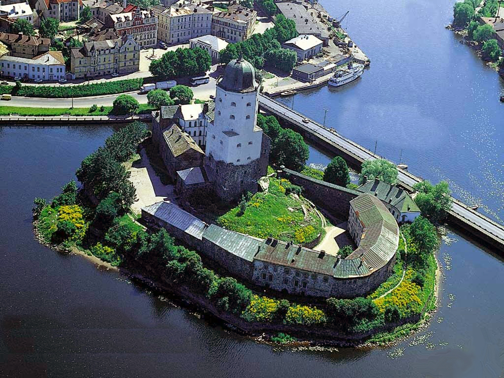 Выборгский замок, Россия